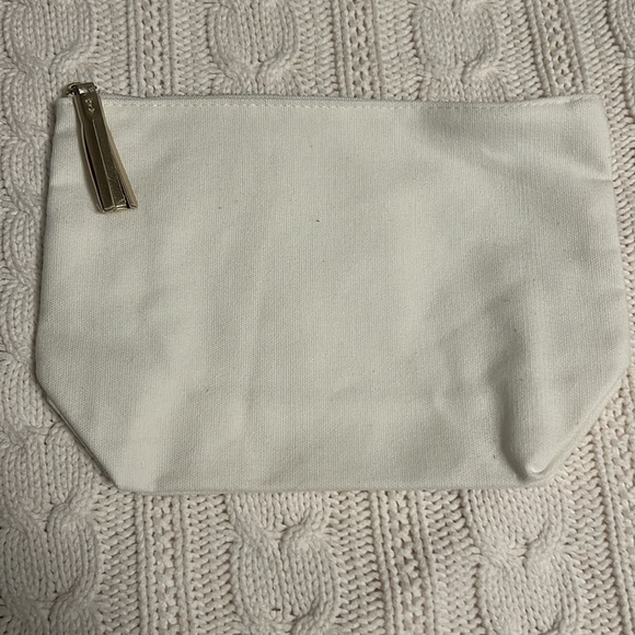 Bride Make Up Bag - Picture 2 of 6